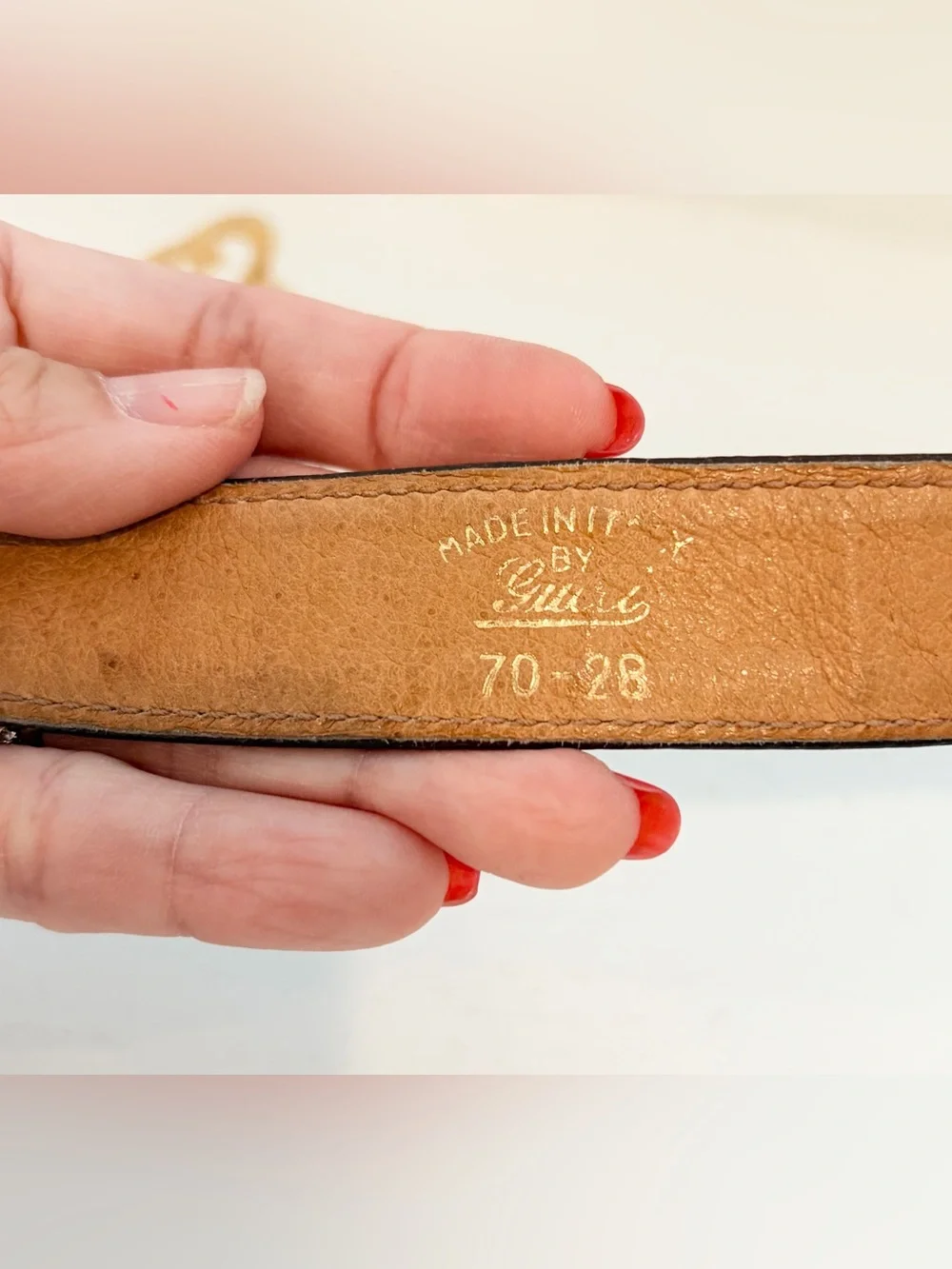 Auth Vintage Gucci GG Skinny Brown Leather Belt Gold Buckle 70/28
